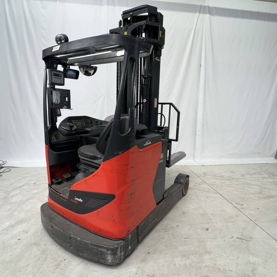 Linde R20 HD (1120) - Reach truck: fotoğraf 1 Linde R20 HD (1120) - Reach truck: fotoğraf 1