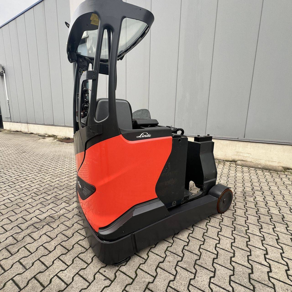 Linde R20W (1120) - Reach truck: fotoğraf 2 Linde R20W (1120) - Reach truck: fotoğraf 2