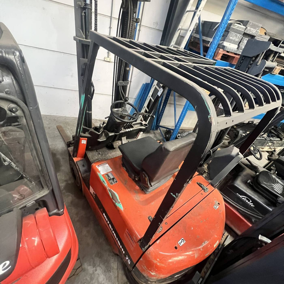 Mitsubishi FB25K-PAC - Elektrikli forklift: fotoğraf 2 Mitsubishi FB25K-PAC - Elektrikli forklift: fotoğraf 2