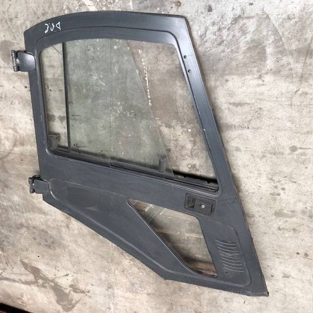 Right Door for Linde 394 - Kapı ve yedek parça - Malzeme taşıma ekipmanı: fotoğraf 2 Right Door for Linde 394 - Kapı ve yedek parça - Malzeme taşıma ekipmanı: fotoğraf 2