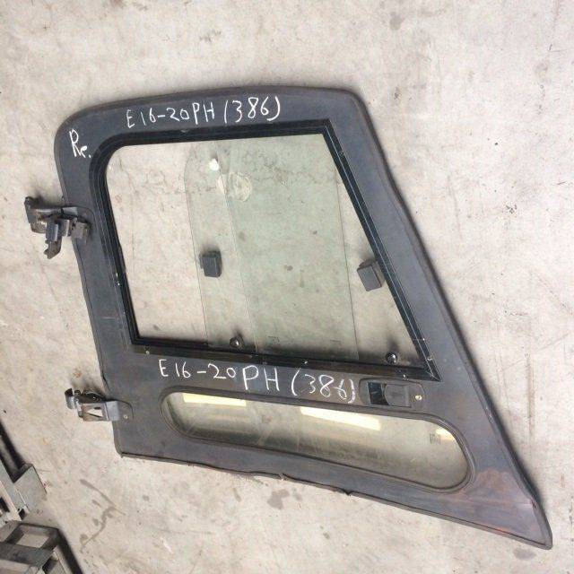 Right door for Linde, Series 386 - Kapı ve yedek parça - Malzeme taşıma ekipmanı: fotoğraf 2 Right door for Linde, Series 386 - Kapı ve yedek parça - Malzeme taşıma ekipmanı: fotoğraf 2