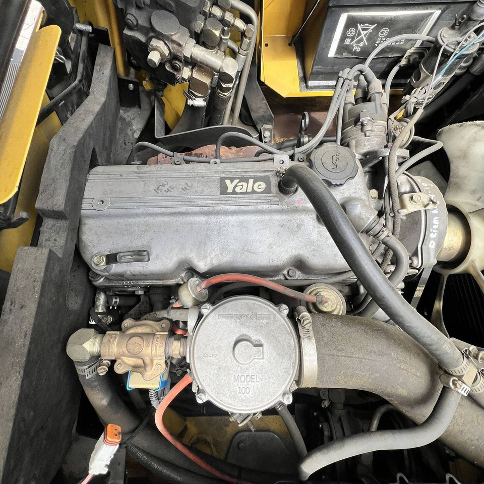 LPG forklift Yale GLP30TF: fotoğraf 12