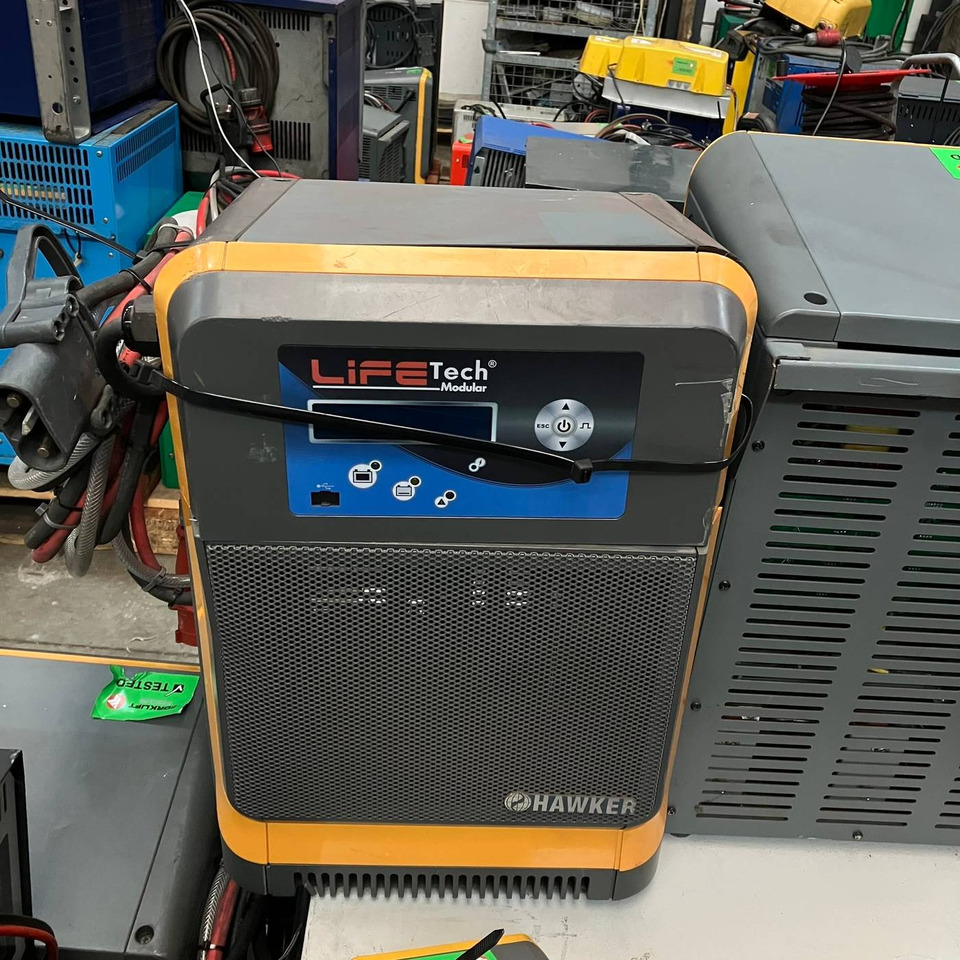 Hawker 24V/120A Lifetech Modular - Yedek parça - Malzeme taşıma ekipmanı: fotoğraf 1 Hawker 24V/120A Lifetech Modular - Yedek parça - Malzeme taşıma ekipmanı: fotoğraf 1