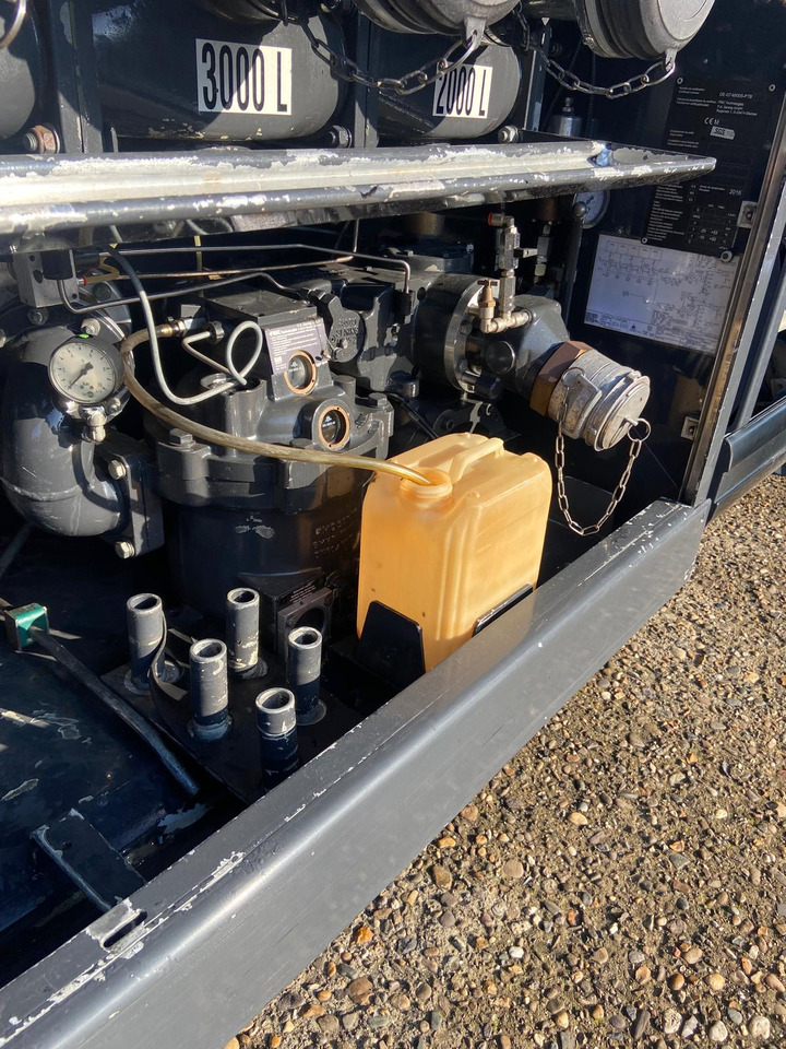 SCANIA P410 - Tanker kamyon: fotoğraf 5 SCANIA P410 - Tanker kamyon: fotoğraf 5