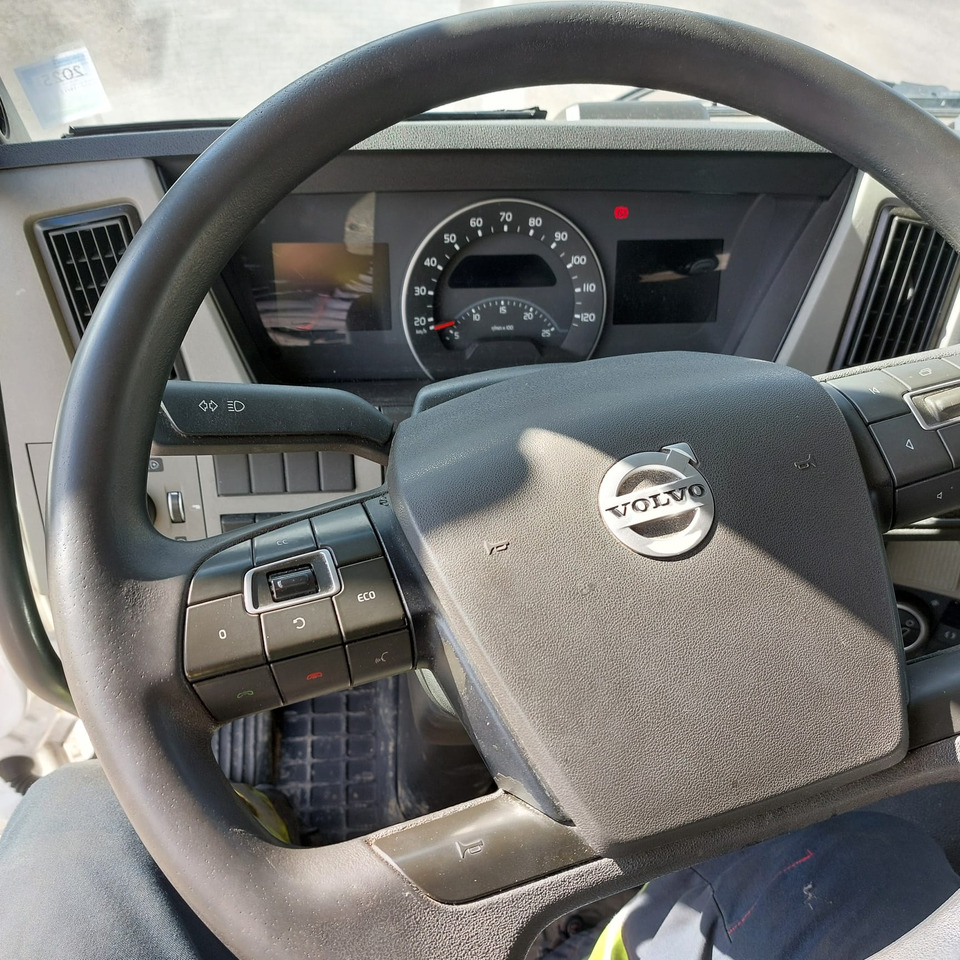 VOLVO FM - Tanker kamyon: fotoğraf 2 VOLVO FM - Tanker kamyon: fotoğraf 2