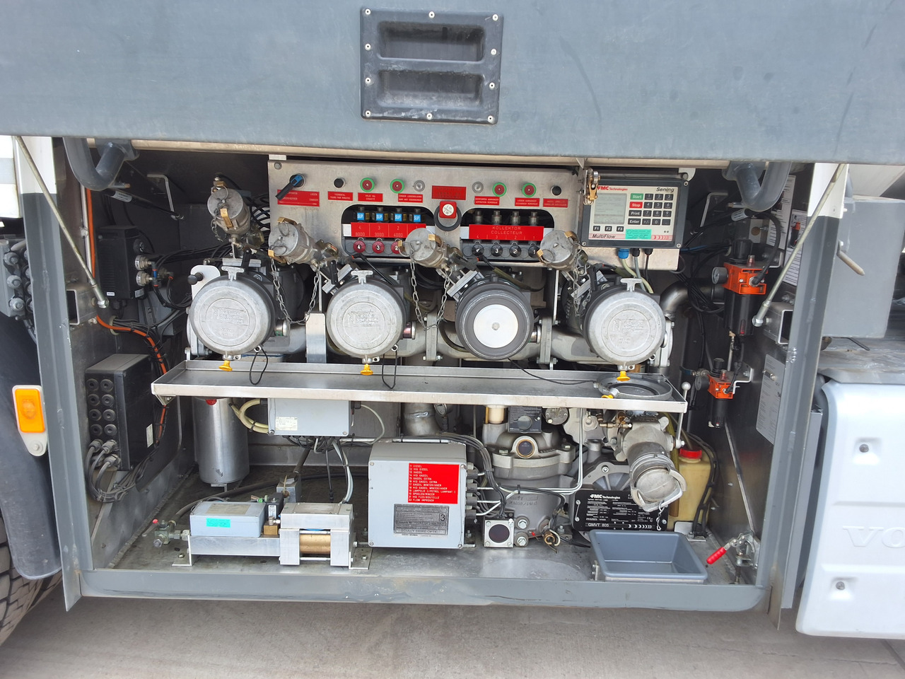 VOLVO FM - Tanker kamyon: fotoğraf 5 VOLVO FM - Tanker kamyon: fotoğraf 5