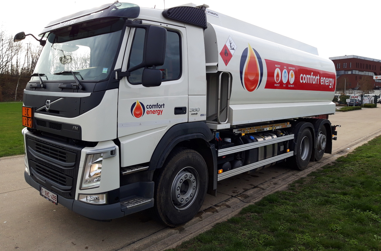 VOLVO FM - Tanker kamyon: fotoğraf 1 VOLVO FM - Tanker kamyon: fotoğraf 1