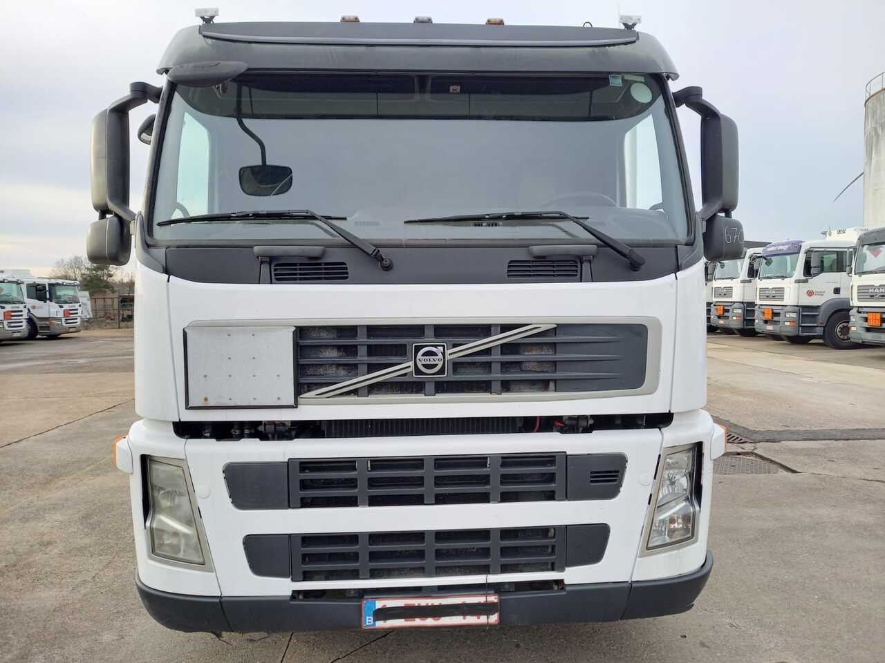 Volvo FMFH - Tanker kamyon: fotoğraf 5 Volvo FMFH - Tanker kamyon: fotoğraf 5