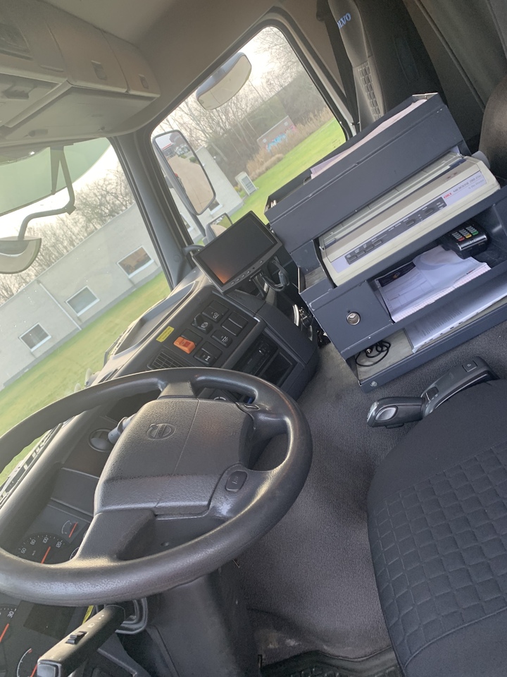 Volvo FMFH - Tanker kamyon: fotoğraf 5 Volvo FMFH - Tanker kamyon: fotoğraf 5