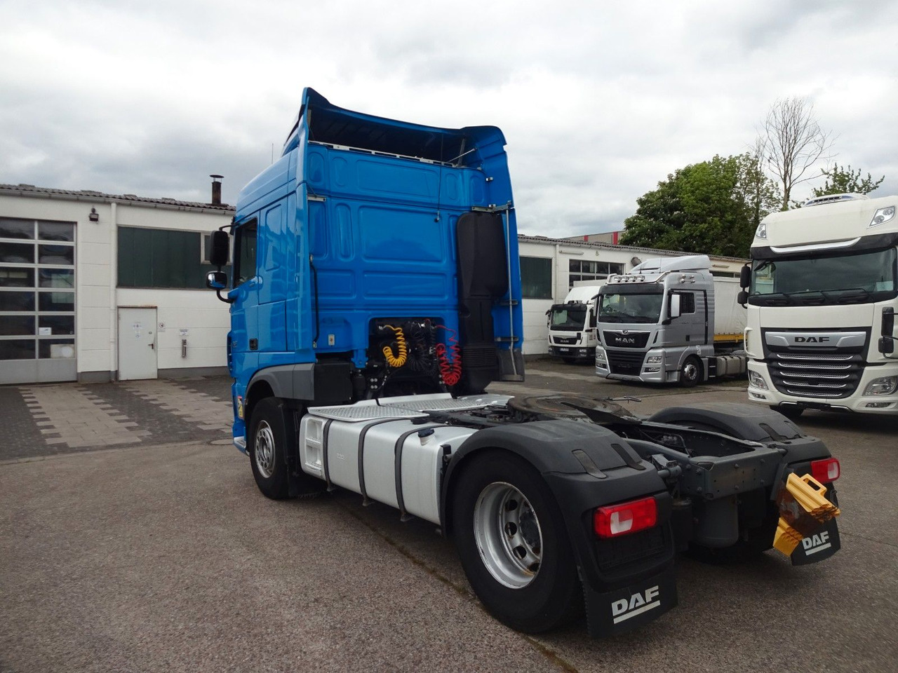 DAF XF 440, SC, Klima, 2 x Tank, Intarder, Standklim - Çekici: fotoğraf 5 DAF XF 440, SC, Klima, 2 x Tank, Intarder, Standklim - Çekici: fotoğraf 5