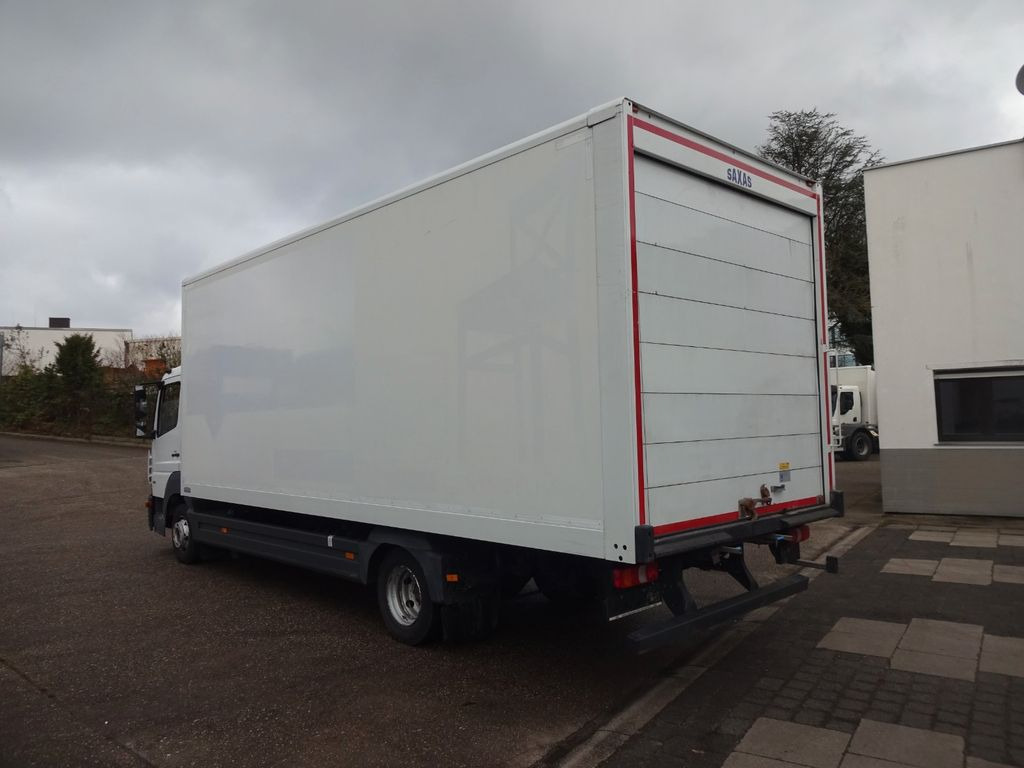 Mercedes-Benz Atego 818, Koffer mit Rolltor - Kapalı kasa kamyon: fotoğraf 5 Mercedes-Benz Atego 818, Koffer mit Rolltor - Kapalı kasa kamyon: fotoğraf 5