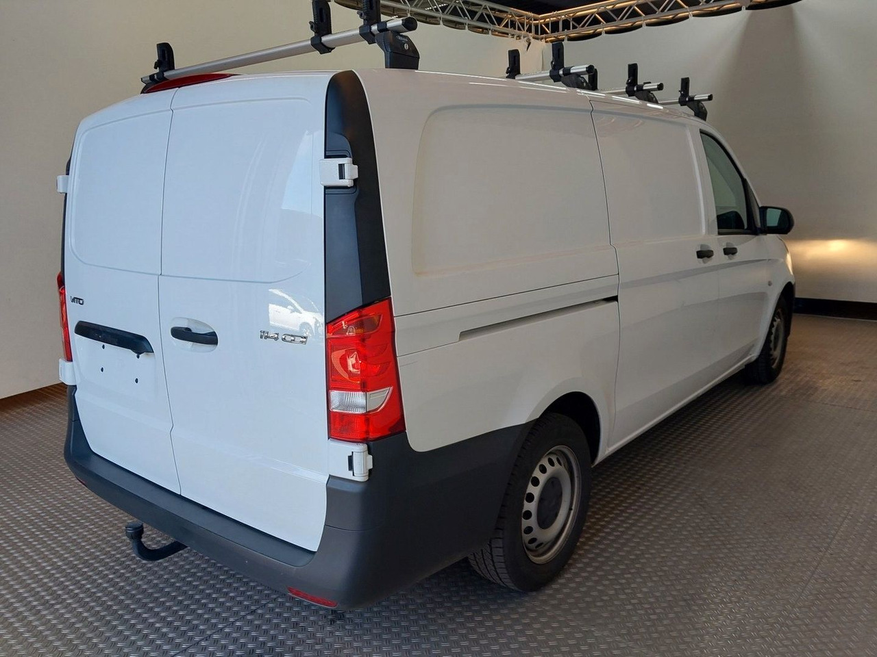 Mercedes-Benz Vito Kasten 114 CDI lang,Klima,AHK,Regale,Kamera - Küçük panelvan: fotoğraf 3 Mercedes-Benz Vito Kasten 114 CDI lang,Klima,AHK,Regale,Kamera - Küçük panelvan: fotoğraf 3