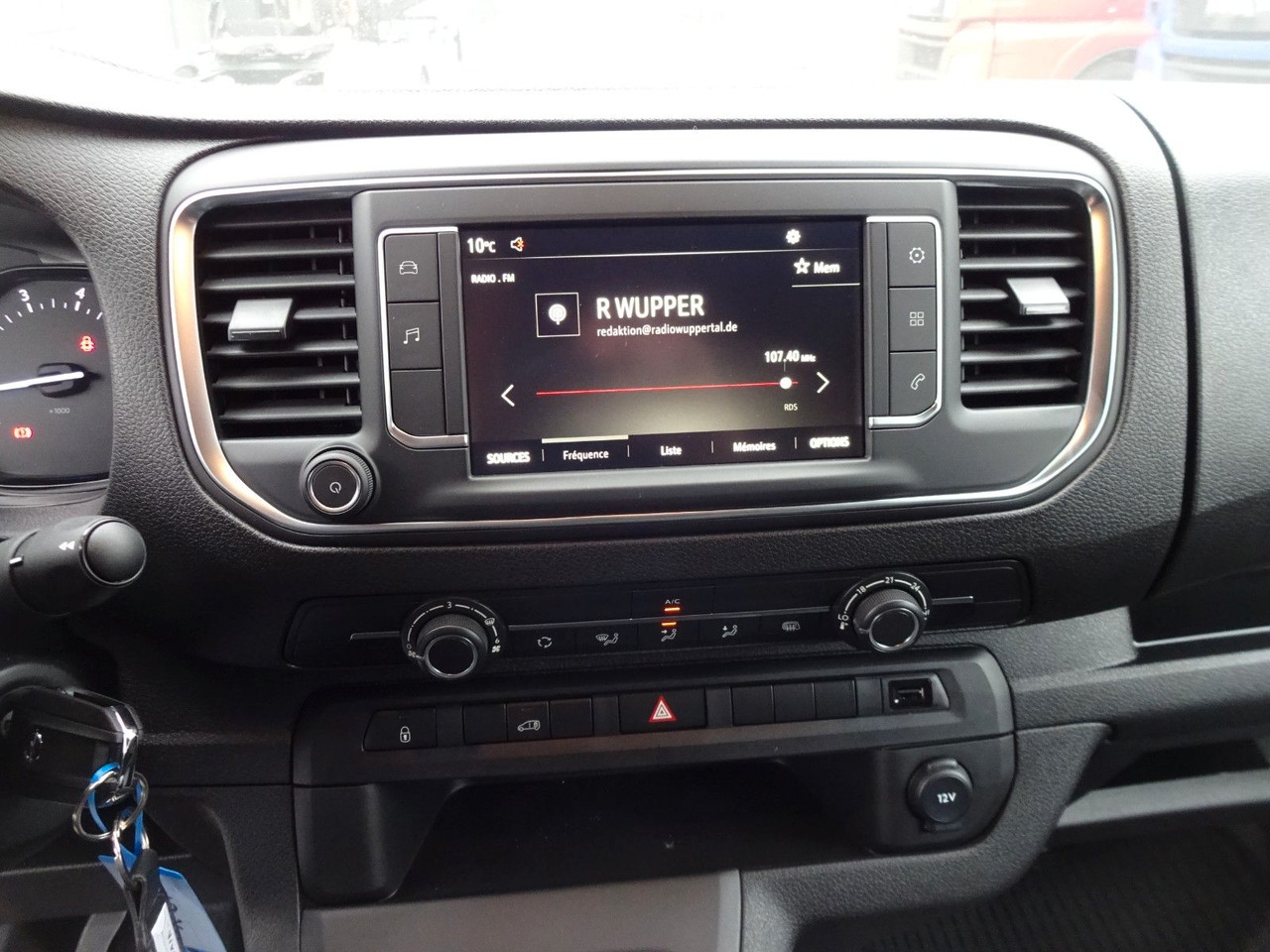 Opel 50 x Vivaro Kasten L1H1, Klima, PDC, Tempomat finansal kiralama Opel 50 x Vivaro Kasten L1H1, Klima, PDC, Tempomat: fotoğraf 21