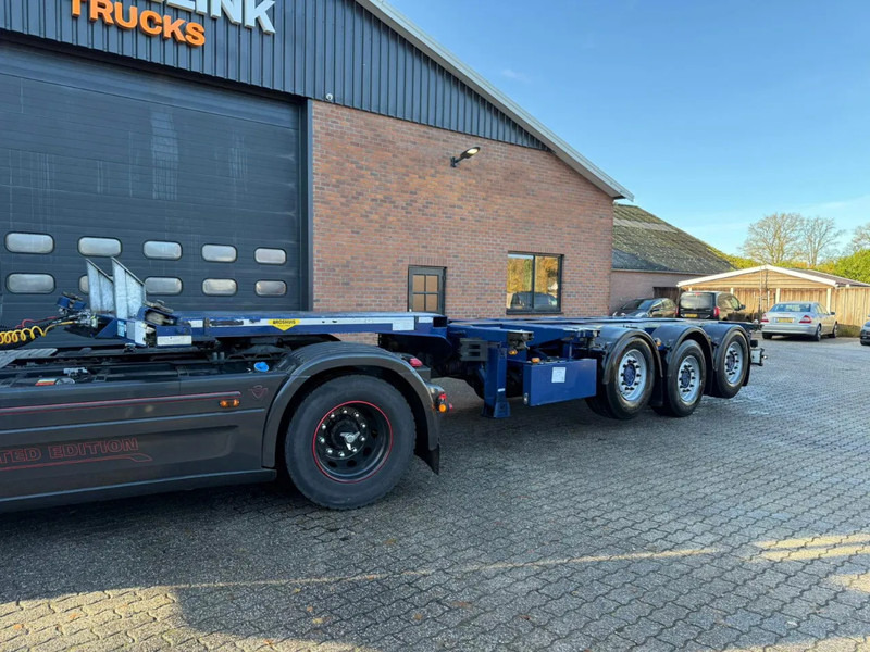 Broshuis 3UCC-39/45 2x20/30/40/45 FT Multi Liftas SAF Schijfremmen APK 08/2026 - Konteynır taşıyıcı/ Yedek karoser dorse: fotoğraf 1 Broshuis 3UCC-39/45 2x20/30/40/45 FT Multi Liftas SAF Schijfremmen APK 08/2026 - Konteynır taşıyıcı/ Yedek karoser dorse: fotoğraf 1