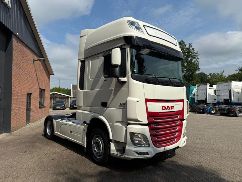 DAF XF 460 SSC Super Space 2x tank ACC German truck - Çekici: fotoğraf 2 DAF XF 460 SSC Super Space 2x tank ACC German truck - Çekici: fotoğraf 2