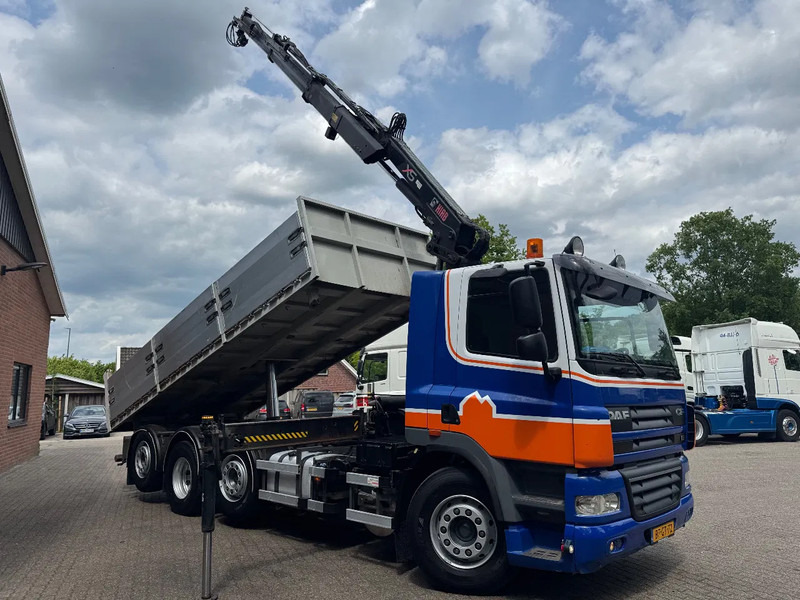 DAF CF 85.360 8X2 3 Zijdige kipper HIAB 16 t/m kraan AHK Top condition - Damperli kamyon, Vinçli kamyon: fotoğraf 2 DAF CF 85.360 8X2 3 Zijdige kipper HIAB 16 t/m kraan AHK Top condition - Damperli kamyon, Vinçli kamyon: fotoğraf 2