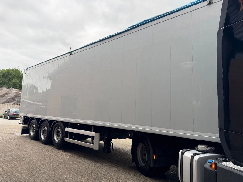Knapen Trailers K200 11M Agrar 71m3 Cargo Floor Liftas SAF Schijfremmen 6.920 KG - Kayar zemin dorse: fotoğraf 4 Knapen Trailers K200 11M Agrar 71m3 Cargo Floor Liftas SAF Schijfremmen 6.920 KG - Kayar zemin dorse: fotoğraf 4