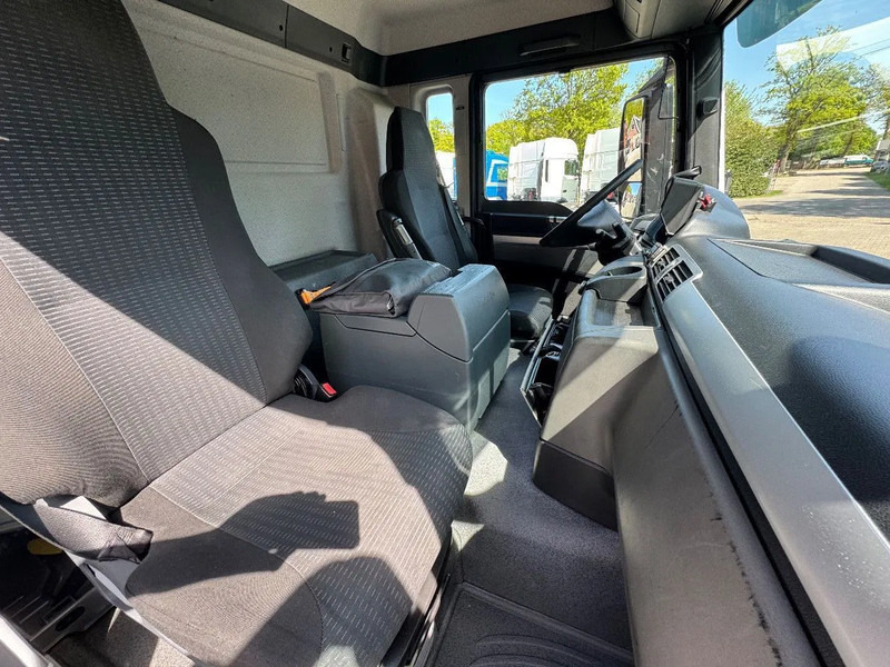 MAN TGS 26.320 EEV Koffer Stuuras AHK 3.000KG LBW 337.340KM! NL TRUCK finansal kiralama MAN TGS 26.320 EEV Koffer Stuuras AHK 3.000KG LBW 337.340KM! NL TRUCK: fotoğraf 15