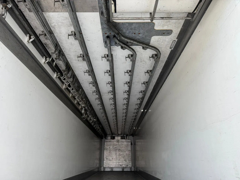 Schmitz Cargobull SKO 24 5x Meatrails Rohrbahnen Fleisch Carrier Vector 1950MT - Izotermik dorse: fotoğraf 4 Schmitz Cargobull SKO 24 5x Meatrails Rohrbahnen Fleisch Carrier Vector 1950MT - Izotermik dorse: fotoğraf 4