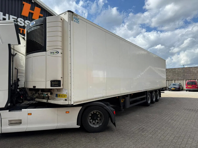 Schmitz Cargobull SKO 24 5x Meatrails Rohrbahnen Fleisch Carrier Vector 1950MT - Izotermik dorse: fotoğraf 1 Schmitz Cargobull SKO 24 5x Meatrails Rohrbahnen Fleisch Carrier Vector 1950MT - Izotermik dorse: fotoğraf 1