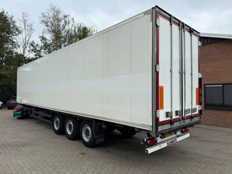 Schmitz Cargobull SKO 24 5x Meatrails Rohrbahnen Fleisch Carrier Vector 1950MT lnclusief haken - Izotermik dorse: fotoğraf 3 Schmitz Cargobull SKO 24 5x Meatrails Rohrbahnen Fleisch Carrier Vector 1950MT lnclusief haken - Izotermik dorse: fotoğraf 3