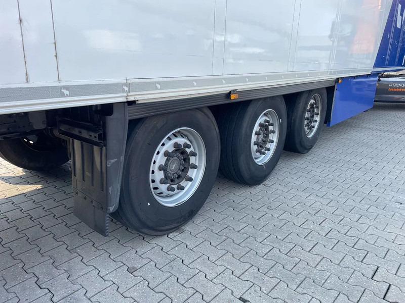 Izotermik dorse Schmitz Cargobull SKO 24 Thermo King SLX Spectrum Multi temp Dhollandia LBW 2T 270H 250B: fotoğraf 8