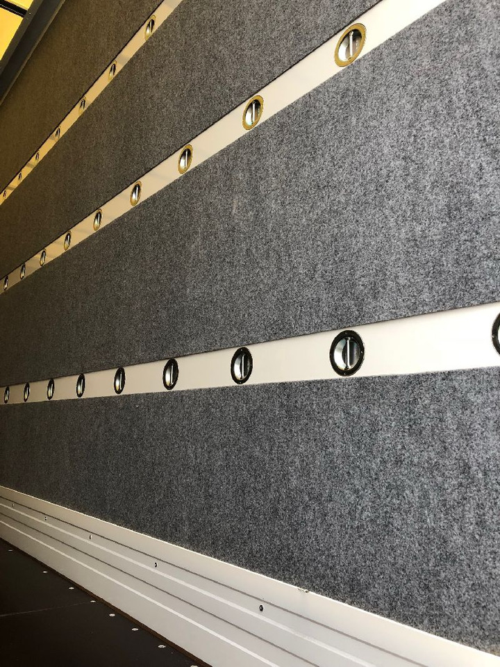 Spier Plywood-Wechselkoffer, BDF-System, 7.450 mm lang. - Kapalı kasa: fotoğraf 5 Spier Plywood-Wechselkoffer, BDF-System, 7.450 mm lang. - Kapalı kasa: fotoğraf 5