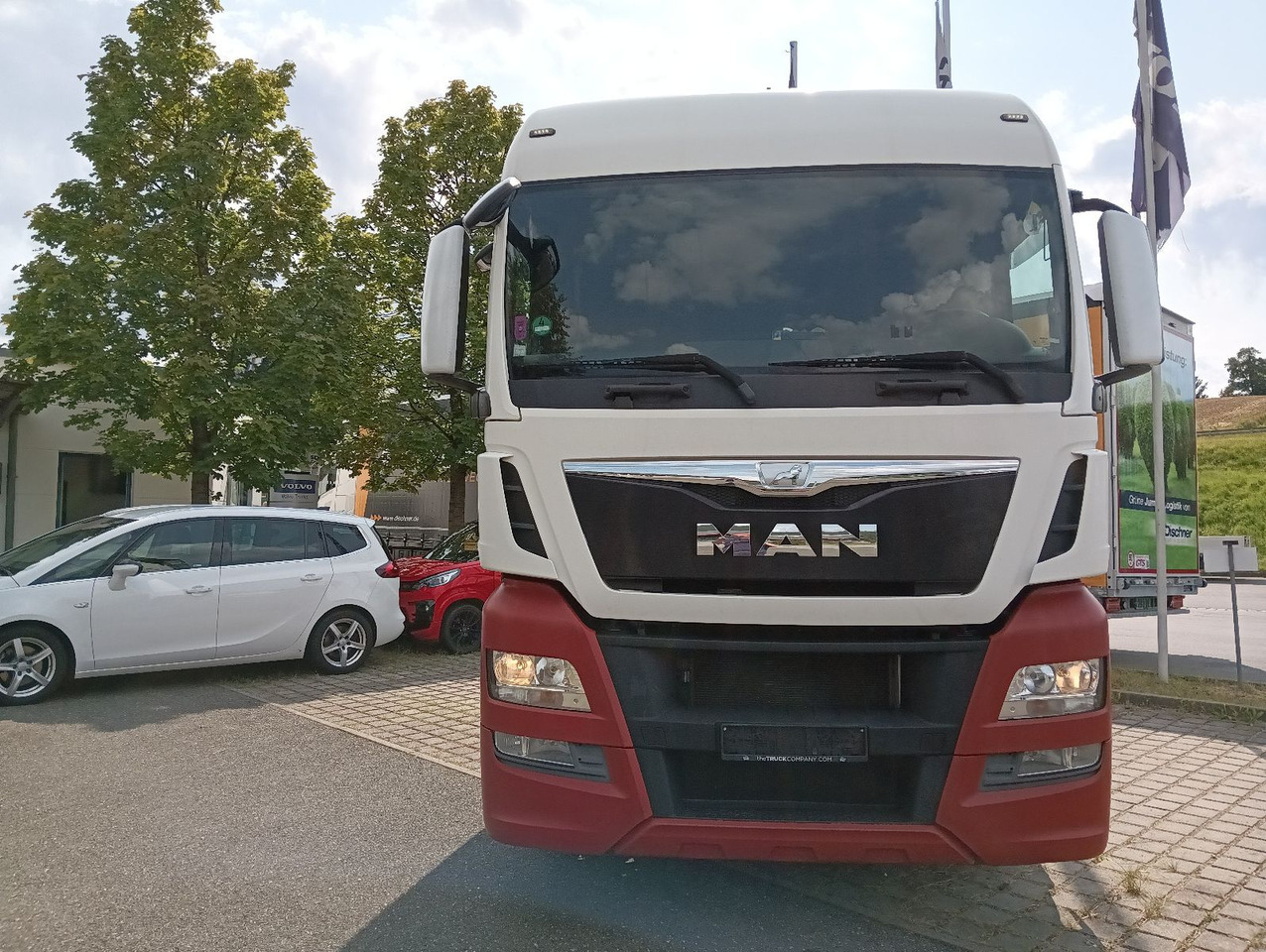 MAN TGX 18:440 BLS INTARDER Vollspoiler Reifen70-90% MAN TGX 18:440 BLS INTARDER Vollspoiler Reifen70-90% - Çekici: fotoğraf 2 MAN TGX 18:440 BLS INTARDER Vollspoiler Reifen70-90% MAN TGX 18:440 BLS INTARDER Vollspoiler Reifen70-90% - Çekici: fotoğraf 2