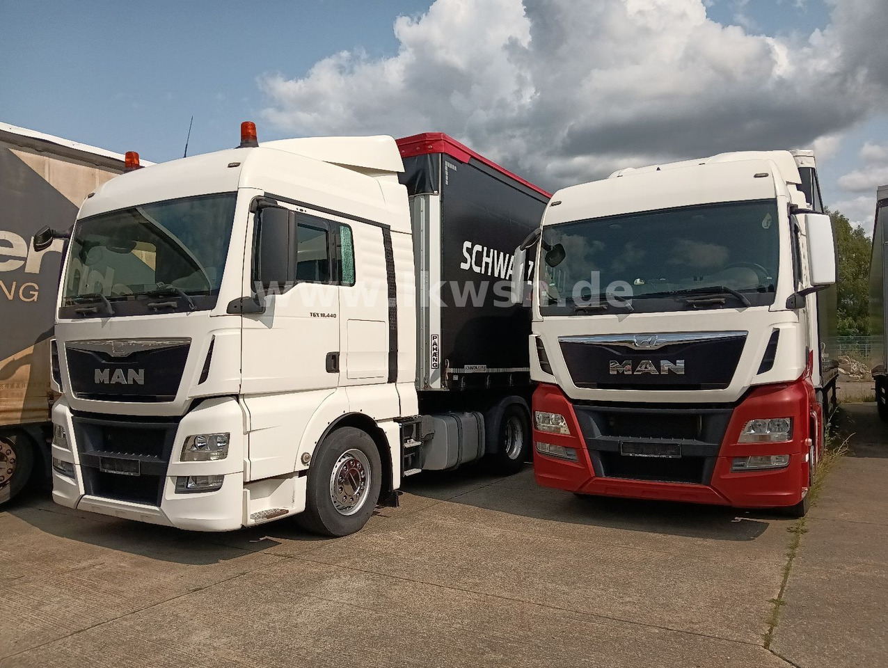 MAN TGX 18:440 FLT XLX 2xTank Klima Spoiler Kühlbox MAN TGX 18:440 FLT XLX 2xTank Klima Spoiler Kühlbox - Çekici: fotoğraf 4 MAN TGX 18:440 FLT XLX 2xTank Klima Spoiler Kühlbox MAN TGX 18:440 FLT XLX 2xTank Klima Spoiler Kühlbox - Çekici: fotoğraf 4