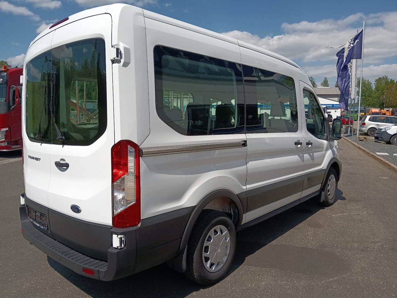 Ford Transit Kombi 350 L2 Trend 9-Sitzer 2xHeizung/Kl - Minivan, Çift kabin kamyonet: fotoğraf 3 Ford Transit Kombi 350 L2 Trend 9-Sitzer 2xHeizung/Kl - Minivan, Çift kabin kamyonet: fotoğraf 3