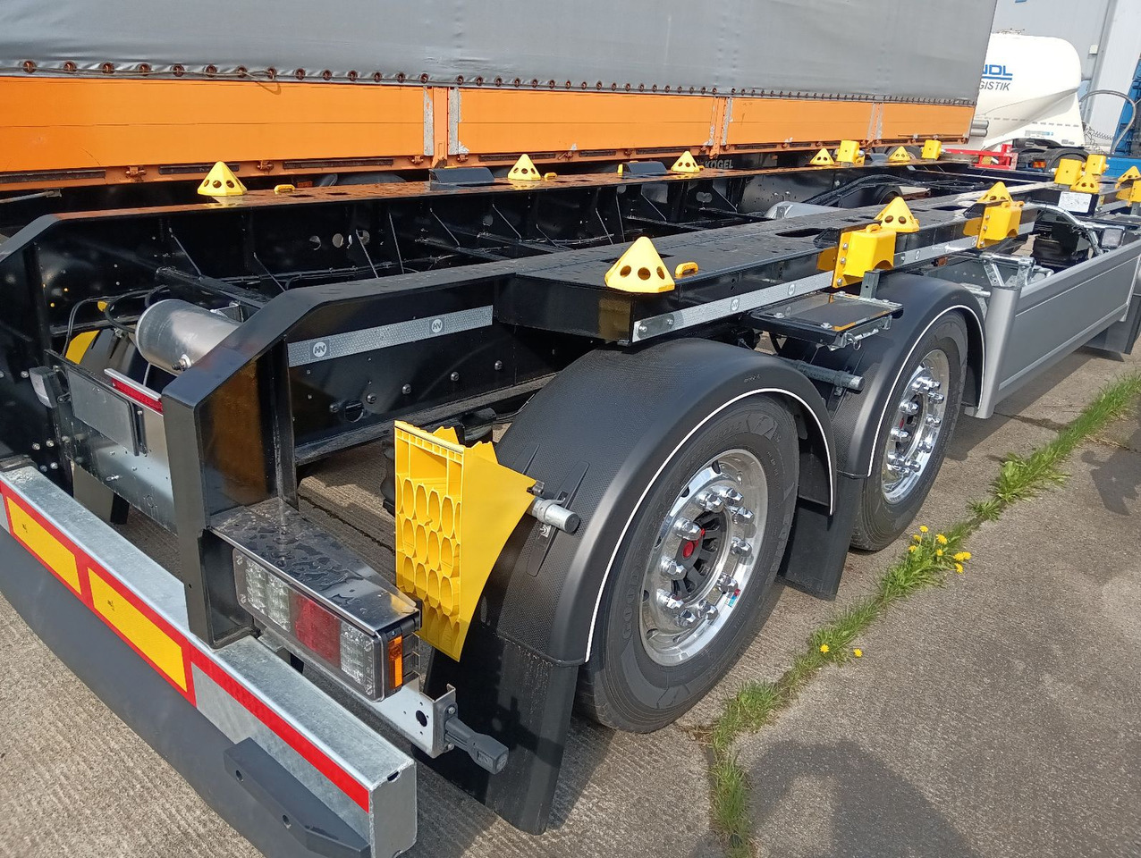 Hüffermann 3-A VARIO-CARRIER SAF NEU VERZINKT LiftAlufelgen - Kancali yükleyici/ Hidrolift römork: fotoğraf 3 Hüffermann 3-A VARIO-CARRIER SAF NEU VERZINKT LiftAlufelgen - Kancali yükleyici/ Hidrolift römork: fotoğraf 3