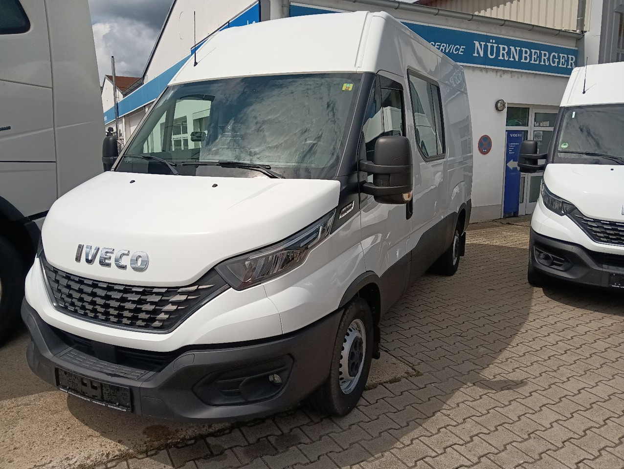 Iveco Daily Kasten HKa 35S21 V WB3520 AHK, Standheizun - Panelvan: fotoğraf 2 Iveco Daily Kasten HKa 35S21 V WB3520 AHK, Standheizun - Panelvan: fotoğraf 2