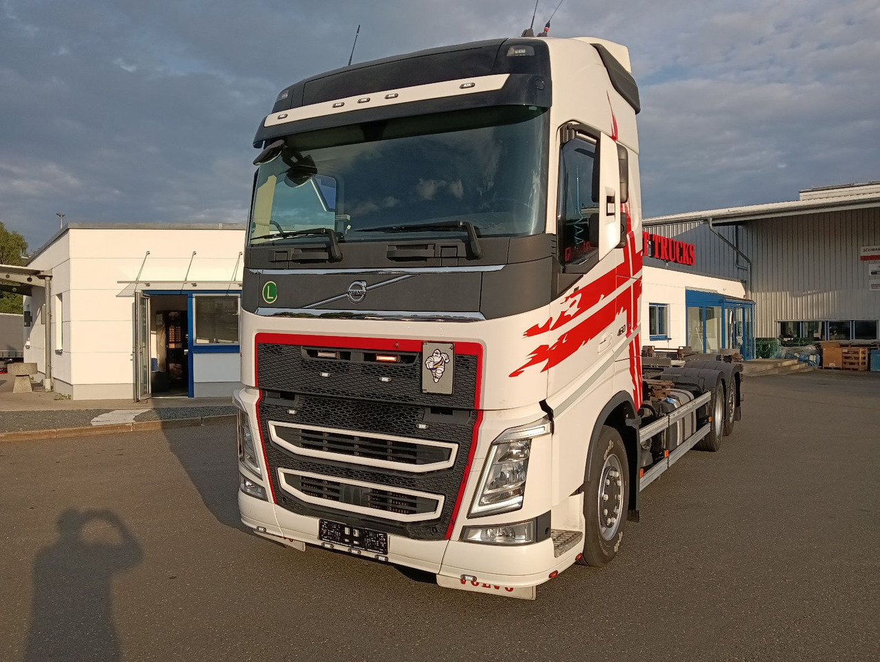 Volvo FH 460 Globe "VIN-LB"MultiBDF I-PARC LENKACHSE - Konteynır taşıyıcı/ Yedek karoser kamyon: fotoğraf 3 Volvo FH 460 Globe "VIN-LB"MultiBDF I-PARC LENKACHSE - Konteynır taşıyıcı/ Yedek karoser kamyon: fotoğraf 3