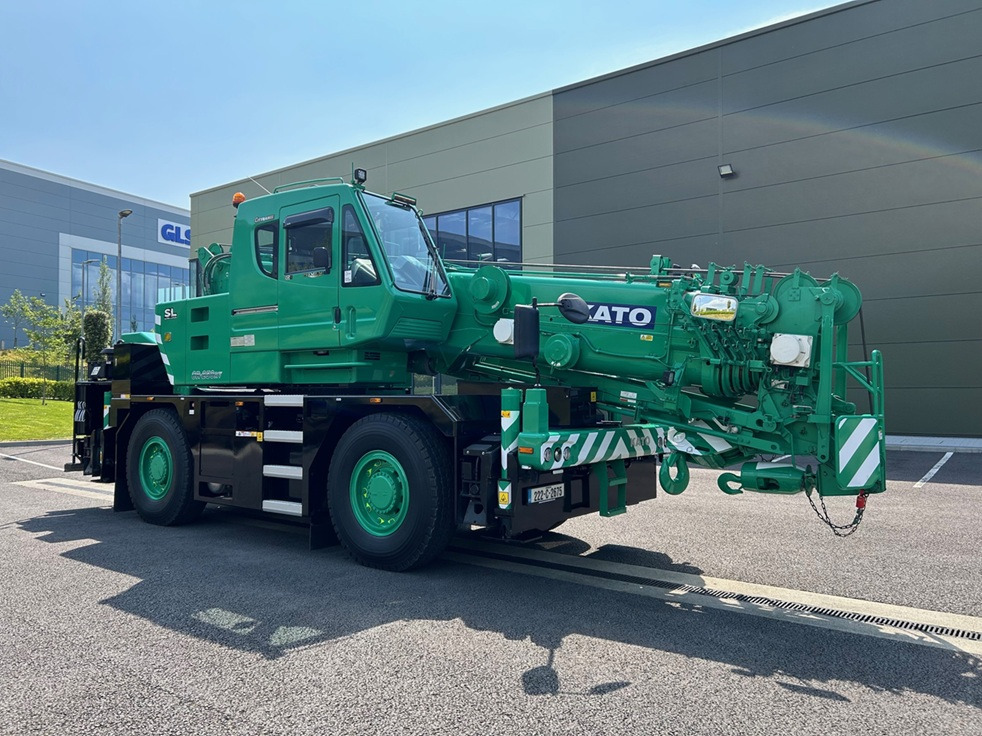 KATO CR-250Rv - 25 Ton City Crane - Excellent Condition - Mobil vinç: fotoğraf 1 KATO CR-250Rv - 25 Ton City Crane - Excellent Condition - Mobil vinç: fotoğraf 1