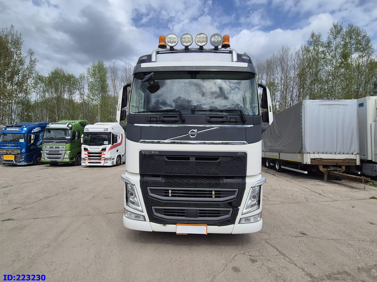 VOLVO FH13 540HP 6x2 (10 tyre) - Çekici: fotoğraf 2 VOLVO FH13 540HP 6x2 (10 tyre) - Çekici: fotoğraf 2