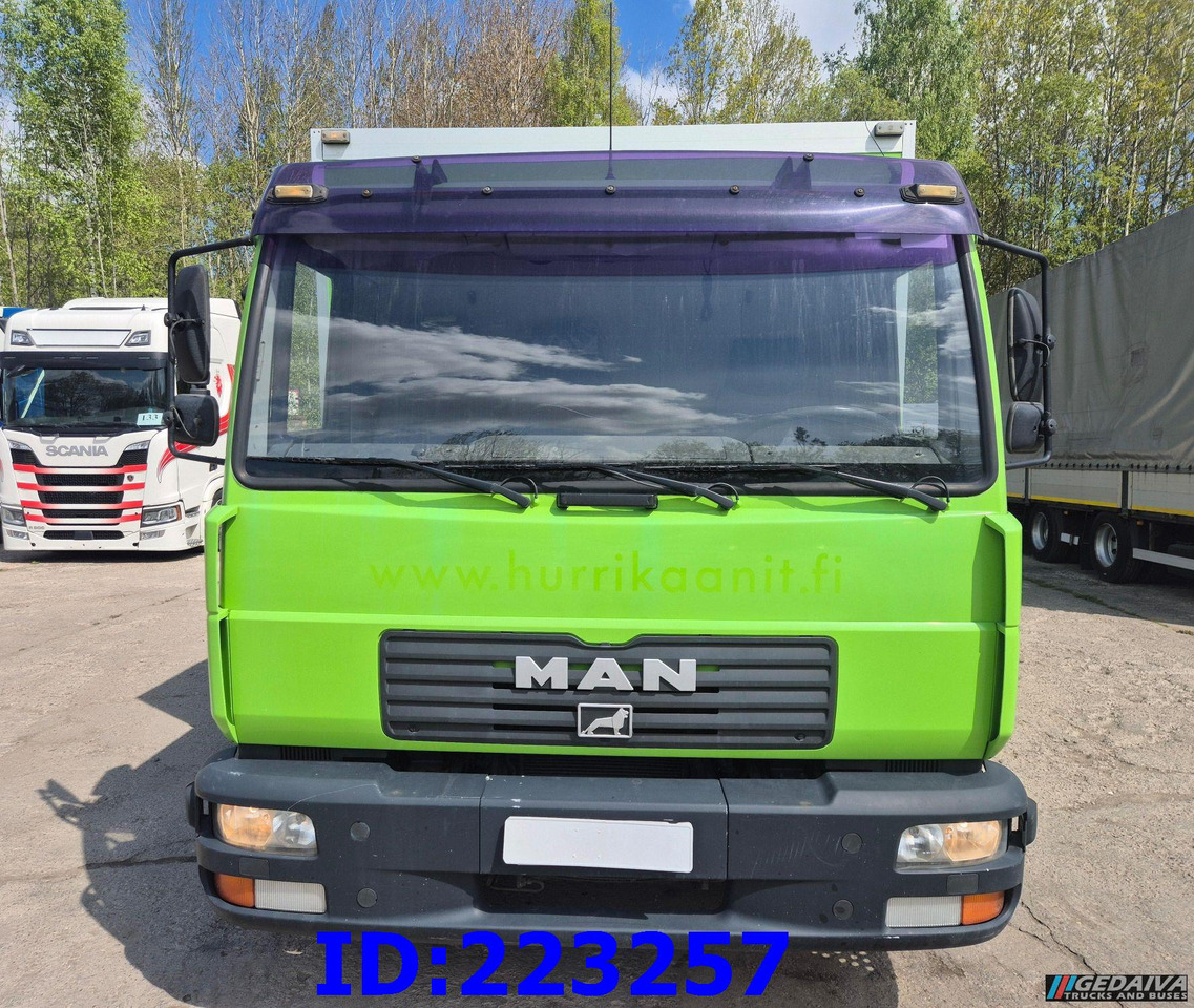 MAN LE 8.150 Manual 139tkm ONLY - Kapalı kasa kamyon: fotoğraf 2 MAN LE 8.150 Manual 139tkm ONLY - Kapalı kasa kamyon: fotoğraf 2