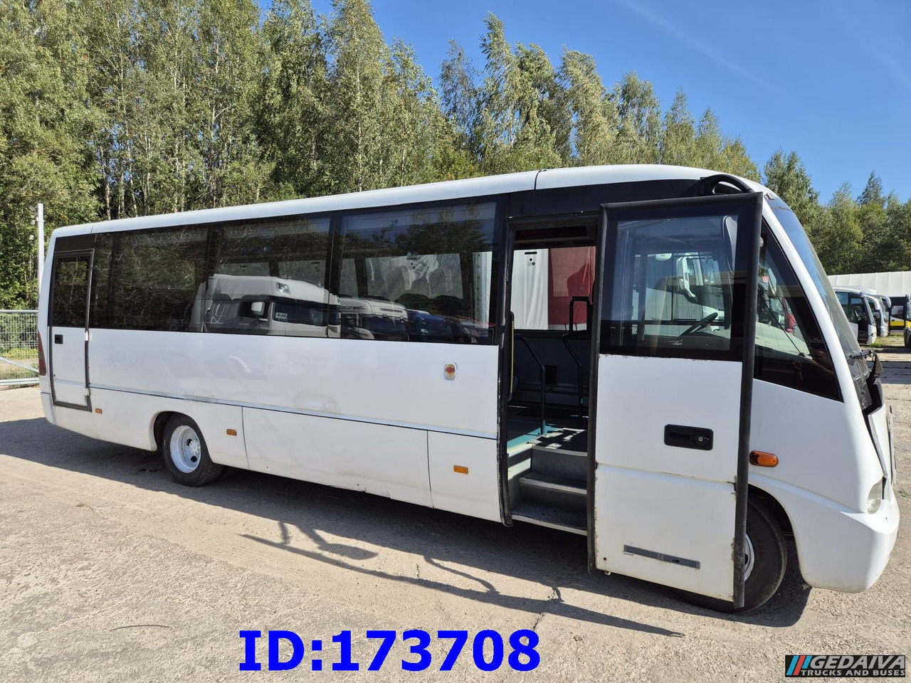 MERCEDES-BENZ Medio 30 Seat - Turistik otobüs: fotoğraf 5 MERCEDES-BENZ Medio 30 Seat - Turistik otobüs: fotoğraf 5