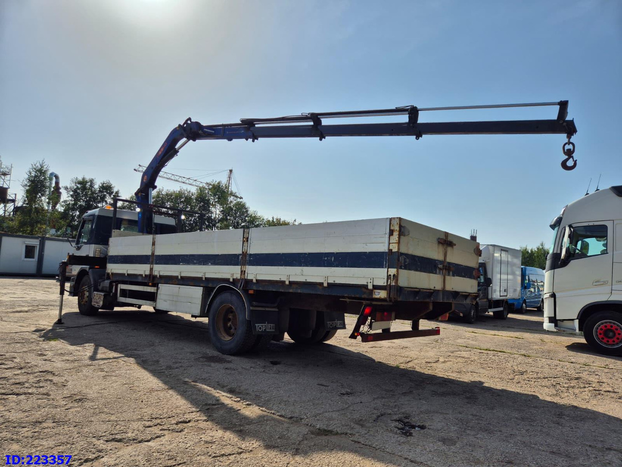 RENAULT Premium 210 4x2 Crane PM - Tomruk kamyonu: fotoğraf 5 RENAULT Premium 210 4x2 Crane PM - Tomruk kamyonu: fotoğraf 5