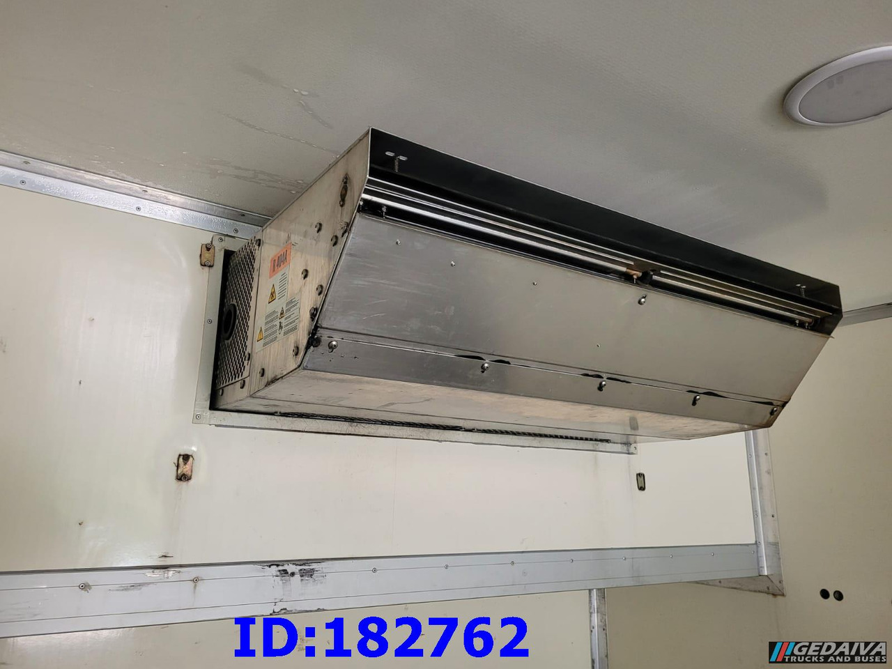 THERMO KING TS-500e - Refrijeratör: fotoğraf 2 THERMO KING TS-500e - Refrijeratör: fotoğraf 2