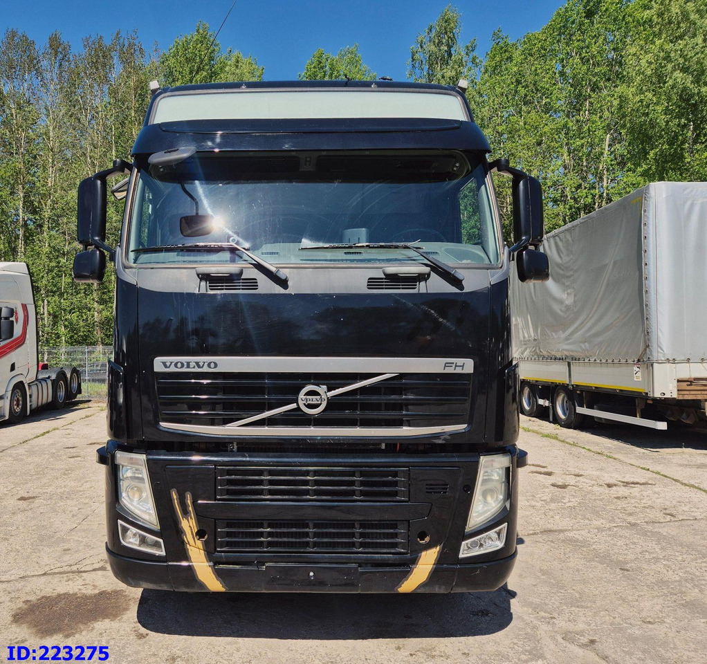 VOLVO FH13 540HP 8X4 (Steering axle) RETARDER - Şasi kamyon: fotoğraf 2 VOLVO FH13 540HP 8X4 (Steering axle) RETARDER - Şasi kamyon: fotoğraf 2