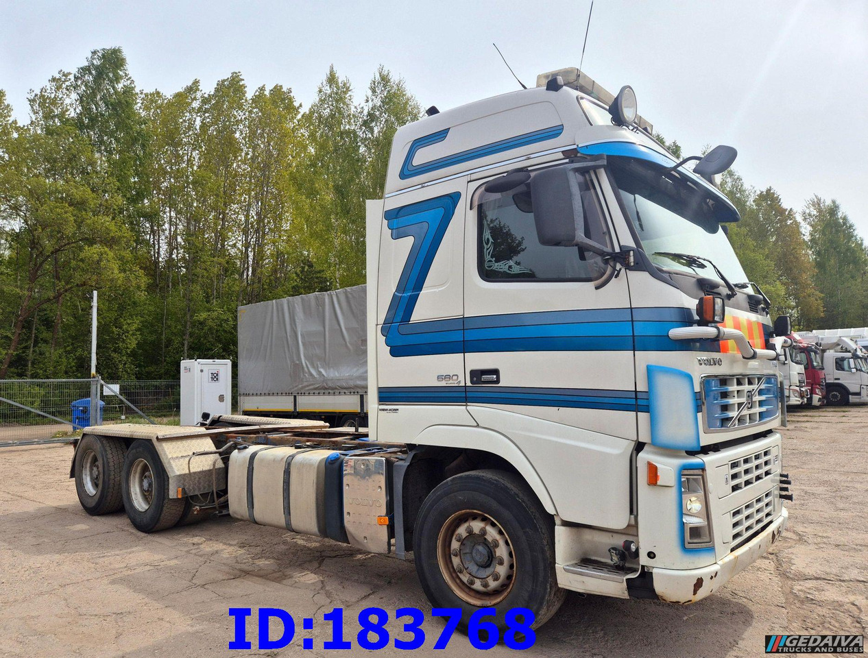 VOLVO FH16 580HP 6x4 BigAxles - Şasi kamyon: fotoğraf 4 VOLVO FH16 580HP 6x4 BigAxles - Şasi kamyon: fotoğraf 4