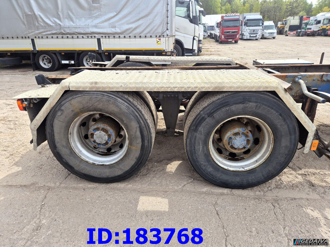 VOLVO FH16 580HP 6x4 BigAxles - Şasi kamyon: fotoğraf 5 VOLVO FH16 580HP 6x4 BigAxles - Şasi kamyon: fotoğraf 5