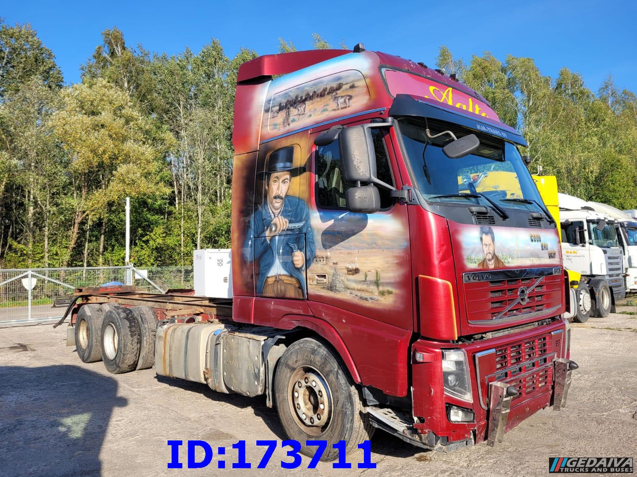 VOLVO FH16 700HP 6x4 Euro5 - Şasi kamyon: fotoğraf 4 VOLVO FH16 700HP 6x4 Euro5 - Şasi kamyon: fotoğraf 4