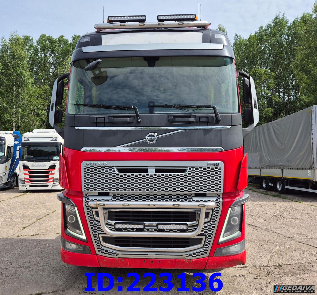 VOLVO FH16 750HP - 8x4 -Big Axles - Tomruk kamyonu: fotoğraf 2 VOLVO FH16 750HP - 8x4 -Big Axles - Tomruk kamyonu: fotoğraf 2