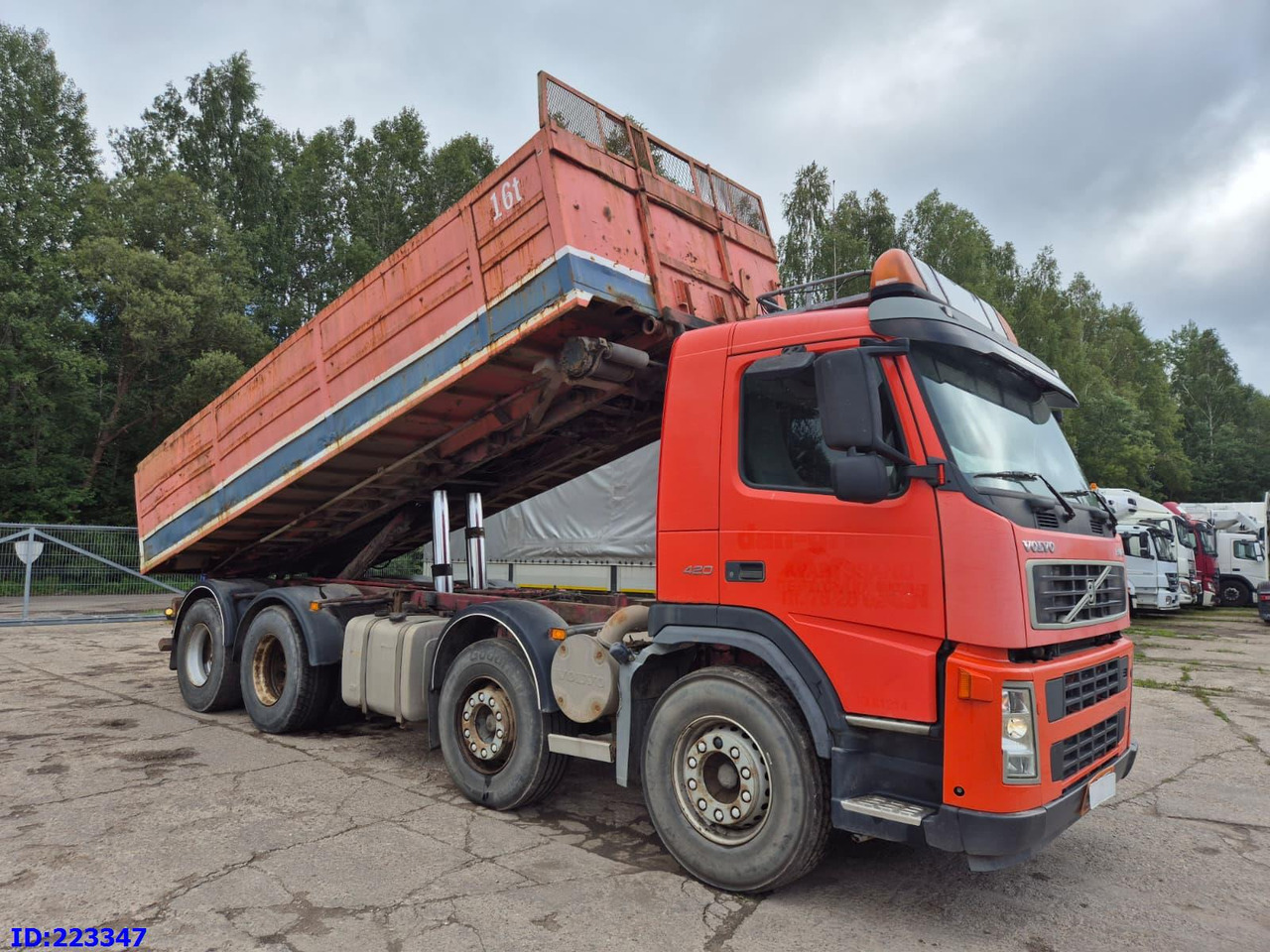 VOLVO FM12 420HP 8X4 Manual - Damperli kamyon: fotoğraf 4 VOLVO FM12 420HP 8X4 Manual - Damperli kamyon: fotoğraf 4