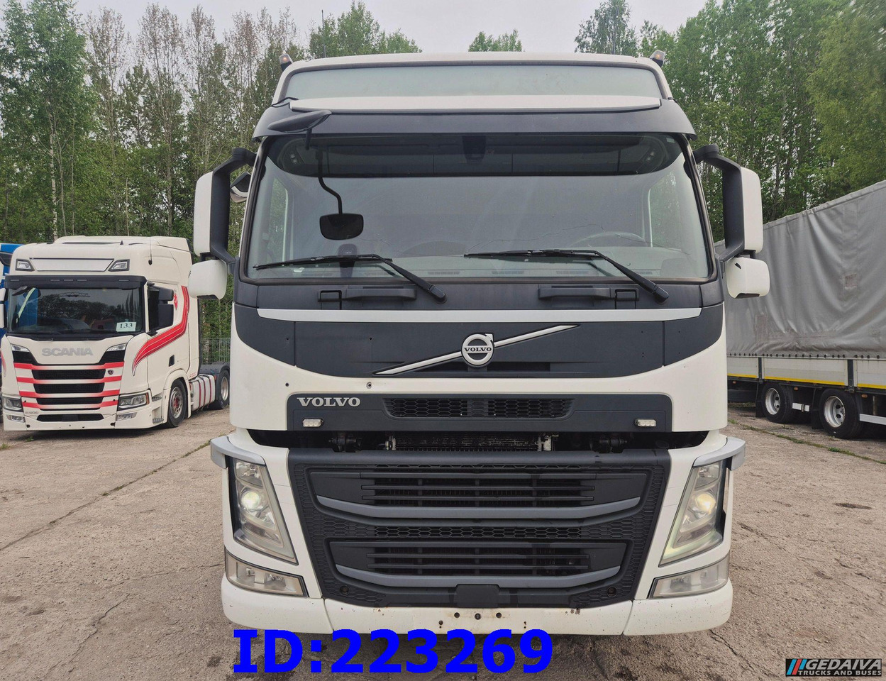 VOLVO FM13 500HP 8x2 (2 steering axels) - Şasi kamyon: fotoğraf 2 VOLVO FM13 500HP 8x2 (2 steering axels) - Şasi kamyon: fotoğraf 2