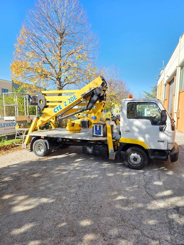 CTE ZED 20 - Araç üzerine platform: fotoğraf 1 CTE ZED 20 - Araç üzerine platform: fotoğraf 1