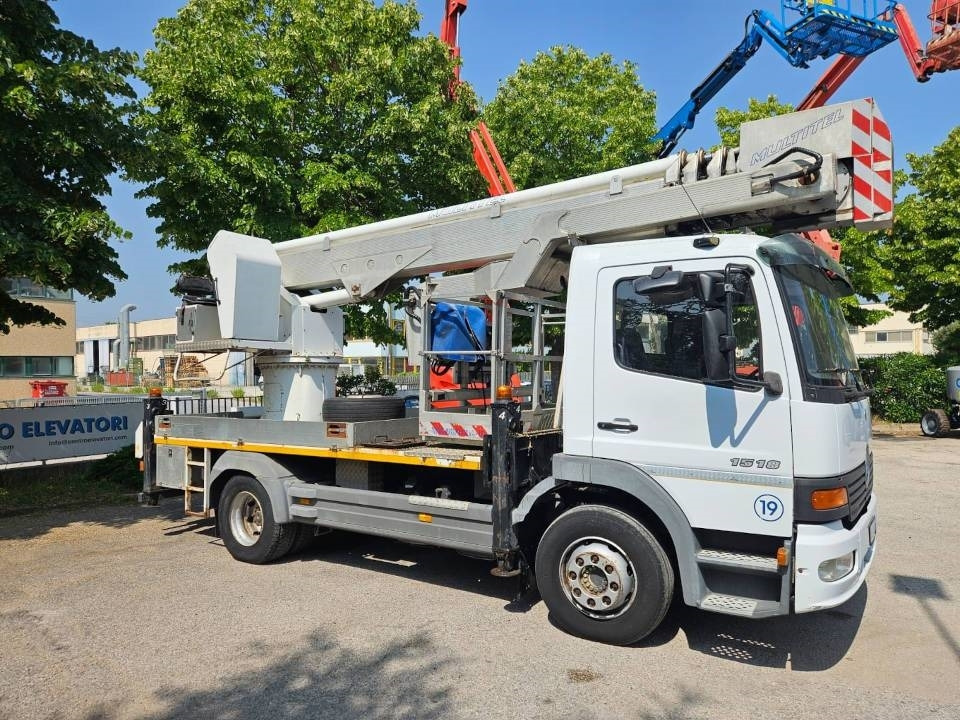 Multitel J328.200 ALU EF - Araç üzerine platform: fotoğraf 1 Multitel J328.200 ALU EF - Araç üzerine platform: fotoğraf 1