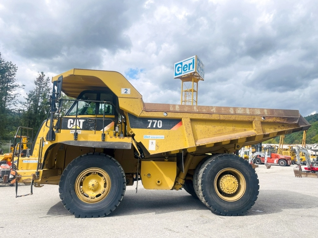 Caterpillar 770 (4038) - Rijit kamyonu: fotoğraf 1 Caterpillar 770 (4038) - Rijit kamyonu: fotoğraf 1