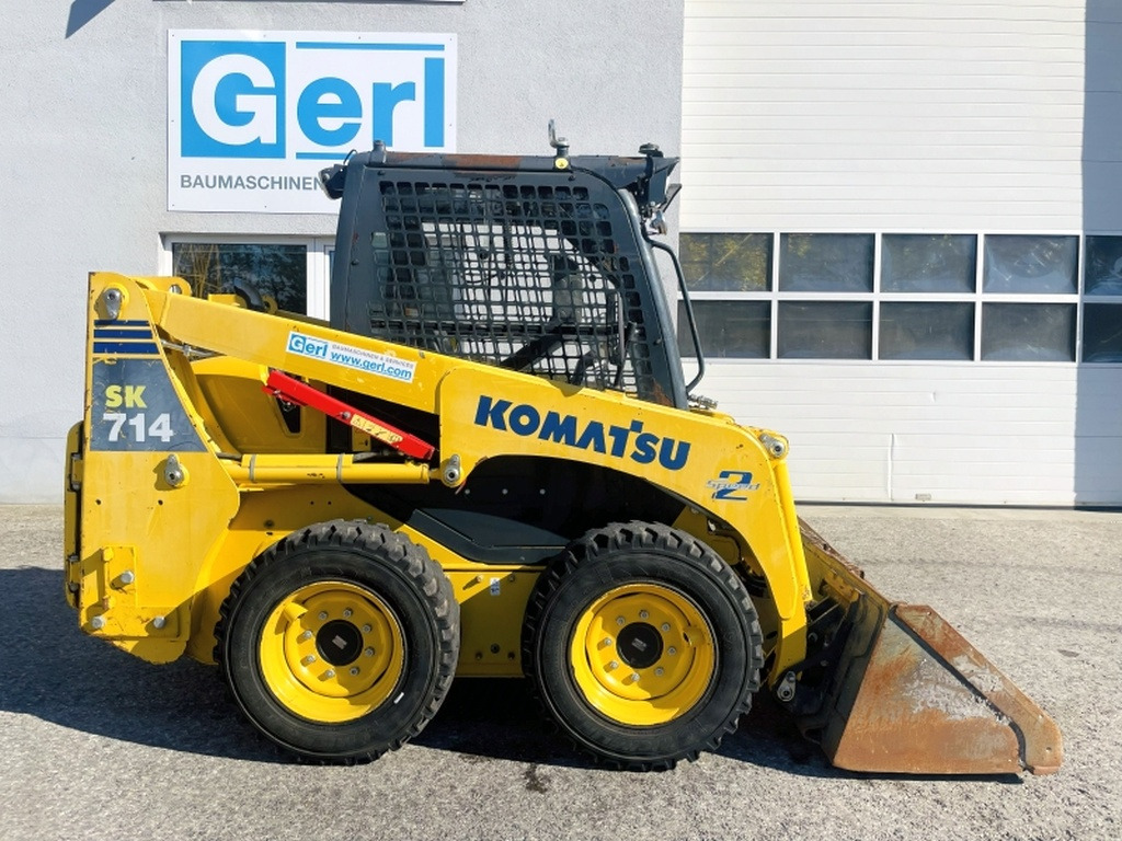 Komatsu SK714 (4077) - Diğer araçlar: fotoğraf 2 Komatsu SK714 (4077) - Diğer araçlar: fotoğraf 2